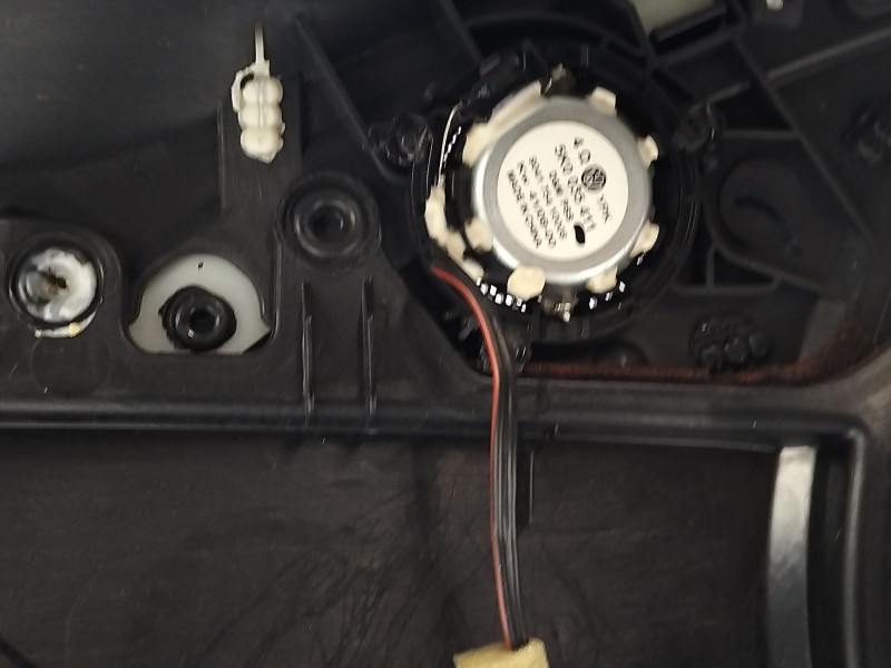 Recambio de guarnecido puerta delantera derecha para volkswagen scirocco (137) 1.4 tsi (118kw) referencia OEM IAM 1K8867012ATYCH