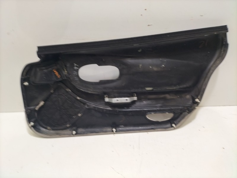 Recambio de guarnecido puerta delantera izquierda para chevrolet corvette 5.7 referencia OEM IAM 10405036  