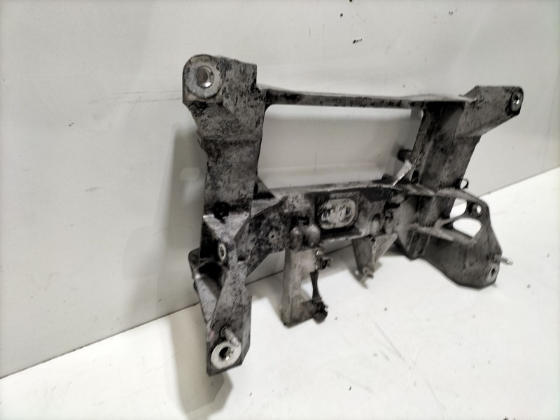 Recambio de puente trasero para chevrolet corvette 5.7 referencia OEM IAM 10266823  