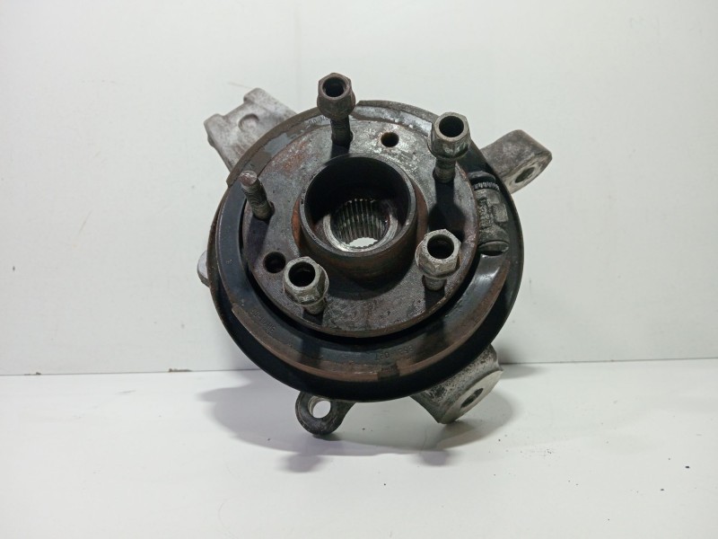 Recambio de mangueta trasera izquierda para chevrolet corvette 5.7 referencia OEM IAM   