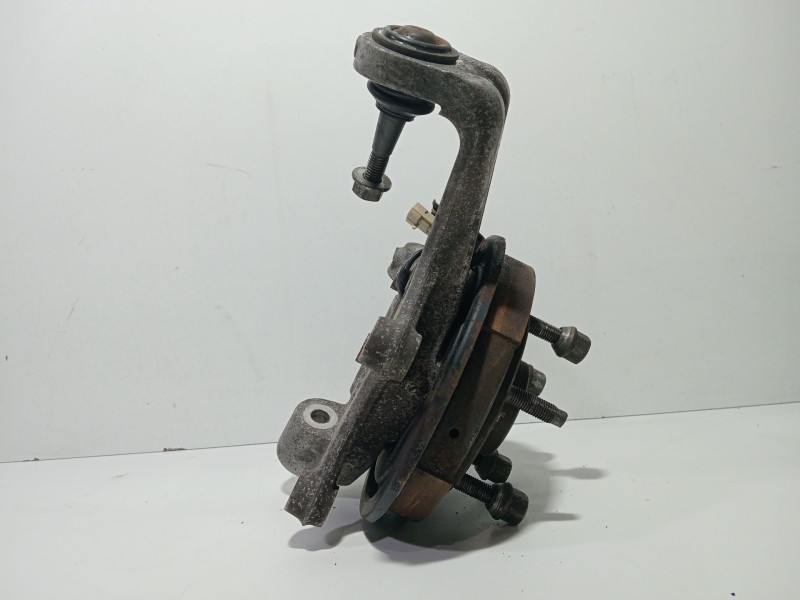 Recambio de mangueta trasera izquierda para chevrolet corvette 5.7 referencia OEM IAM   