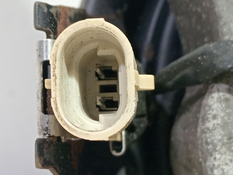 Recambio de mangueta trasera izquierda para chevrolet corvette 5.7 referencia OEM IAM   