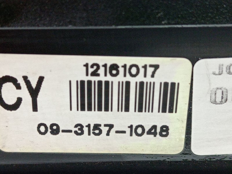 Recambio de caja reles / fusibles para chevrolet corvette 5.7 referencia OEM IAM 12161017  