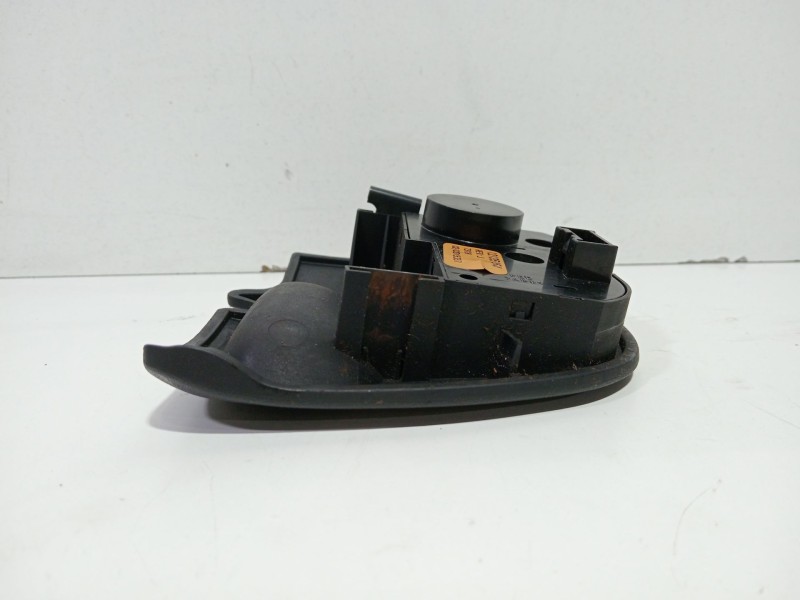 Recambio de interruptor para chevrolet corvette 5.7 referencia OEM IAM 12135154  