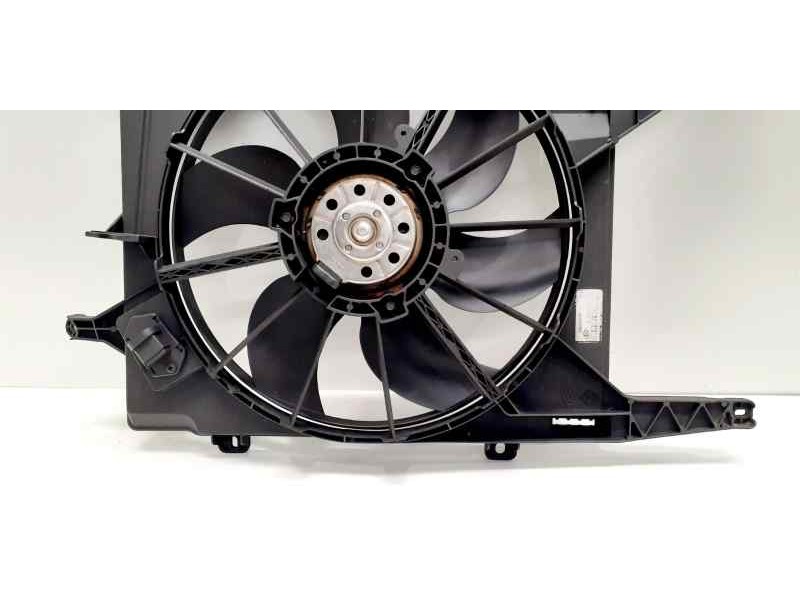 Recambio de electroventilador para renault scenic rx4 (ja0) 1.9 dci privilege referencia OEM IAM 8200065257B 42330 