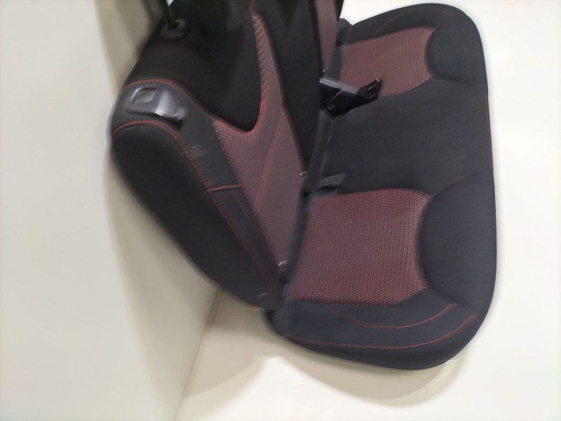 Recambio de juego asientos completo para renault clio iv (bh_) 1.6 rs (bhj4, bhj6, bhmm) referencia OEM IAM M5M400  