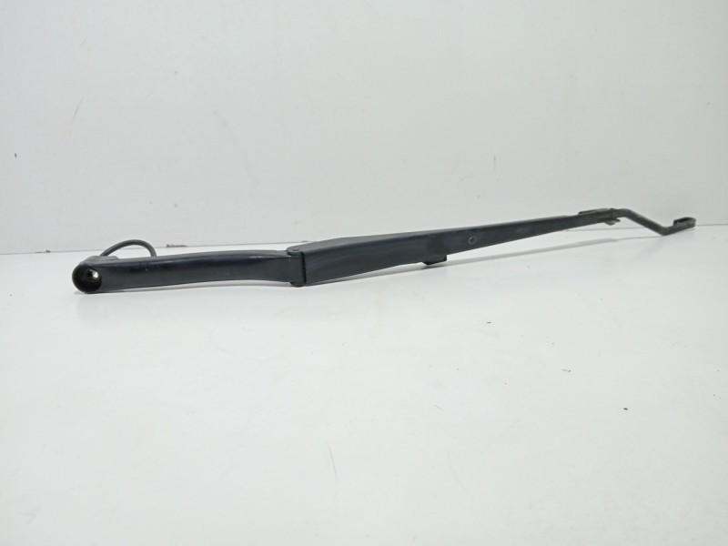 Recambio de brazo limpia delantero derecho para chevrolet corvette 5.7 referencia OEM IAM LT1(350CUV8)  