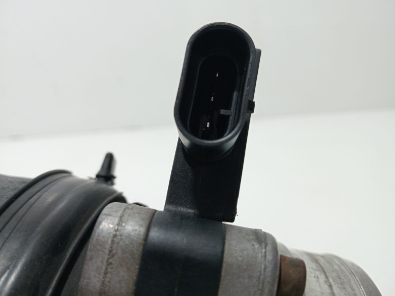 Recambio de tubo para chevrolet corvette 5.7 referencia OEM IAM LT1(350CUV8)  