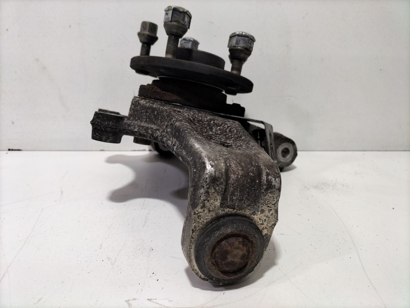 Recambio de mangueta delantera izquierda para chevrolet corvette 5.7 referencia OEM IAM L10237239  