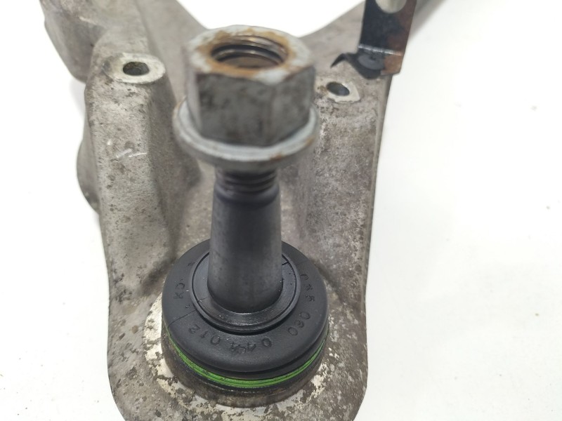 Recambio de brazo suspension superior delantero izquierdo para chevrolet corvette 5.7 referencia OEM IAM L10233629  