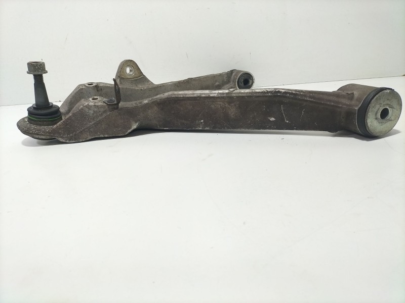 Recambio de brazo suspension superior delantero izquierdo para chevrolet corvette 5.7 referencia OEM IAM L10233629  