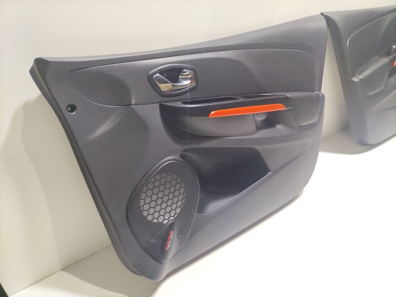 Recambio de juego asientos completo para renault clio iv (bh_) 1.6 rs (bhj4, bhj6, bhmm) referencia OEM IAM M5M400  