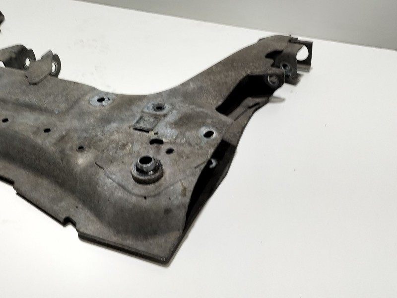 Recambio de puente delantero para renault clio iv (bh_) 1.6 rs (bhj4, bhj6, bhmm) referencia OEM IAM 544077788  