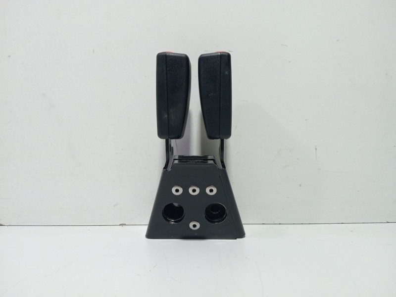 Recambio de anclaje cinturon central para audi q7 (4l) 3.0 tdi v6 advance quattro (176kw) referencia OEM IAM 4L0857739G  