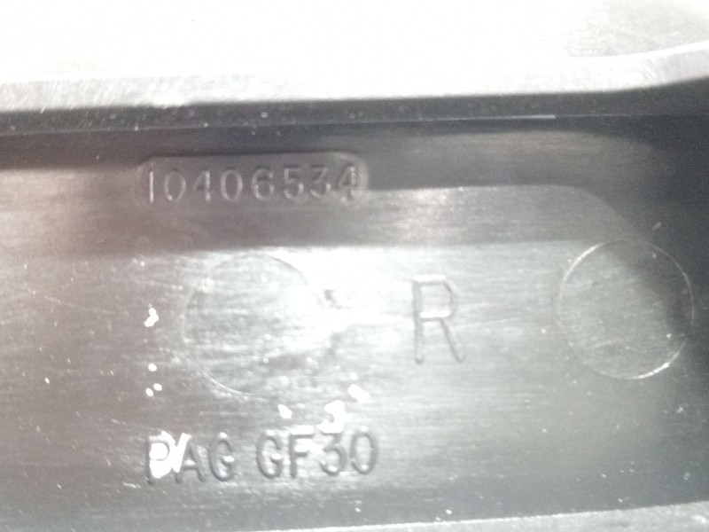 Recambio de maneta interior delantera derecha para chevrolet corvette 5.7 referencia OEM IAM 10406534  