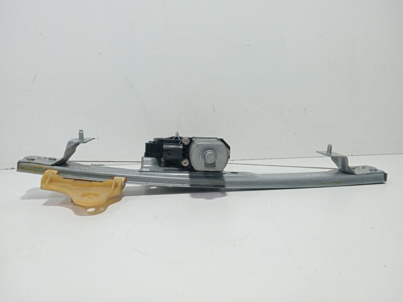 Recambio de motor elevalunas trasero derecho para renault clio iv (bh_) 1.6 rs (bhj4, bhj6, bhmm) referencia OEM IAM 12800107  