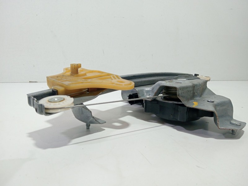 Recambio de motor elevalunas trasero derecho para renault clio iv (bh_) 1.6 rs (bhj4, bhj6, bhmm) referencia OEM IAM 12800107  