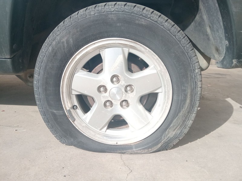 Recambio de juego llantas para chrysler jeep cherokee (kj) 2.5 crd básico referencia OEM IAM   