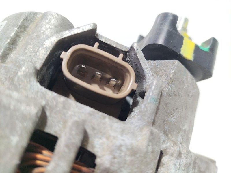 Recambio de alternador para renault clio iv (bh_) 1.6 rs (bhj4, bhj6, bhmm) referencia OEM IAM 231009412R  