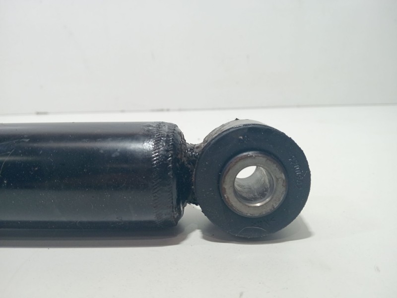 Recambio de juego amortiguadores trasero para renault clio iv (bh_) 1.6 rs (bhj4, bhj6, bhmm) referencia OEM IAM   