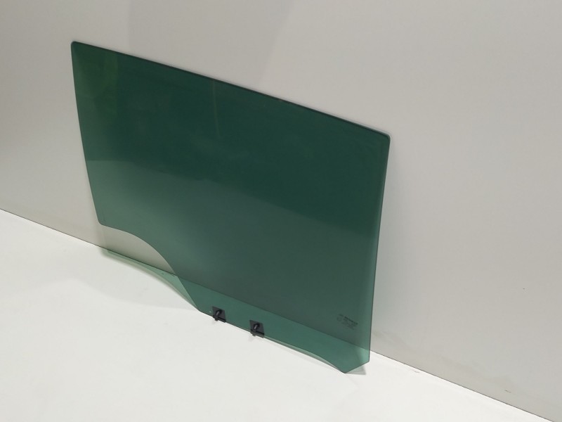 Recambio de luna trasera derecha para renault clio iv (bh_) 1.6 rs (bhj4, bhj6, bhmm) referencia OEM IAM   