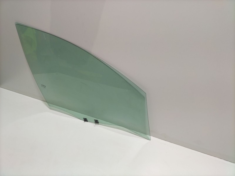 Recambio de luna delantera derecha para renault clio iv (bh_) 1.6 rs (bhj4, bhj6, bhmm) referencia OEM IAM   