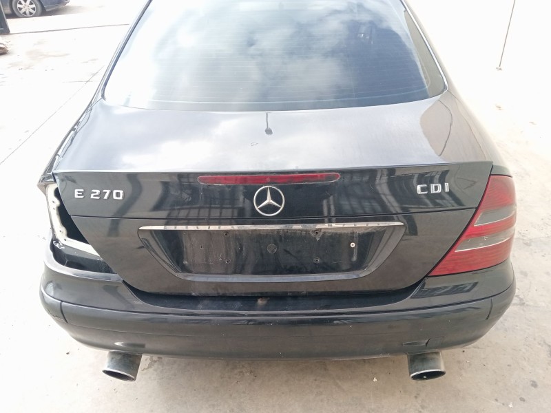 Recambio de porton trasero para mercedes-benz clase e (w211) e 220 cdi (211.006) referencia OEM IAM OM646.961  