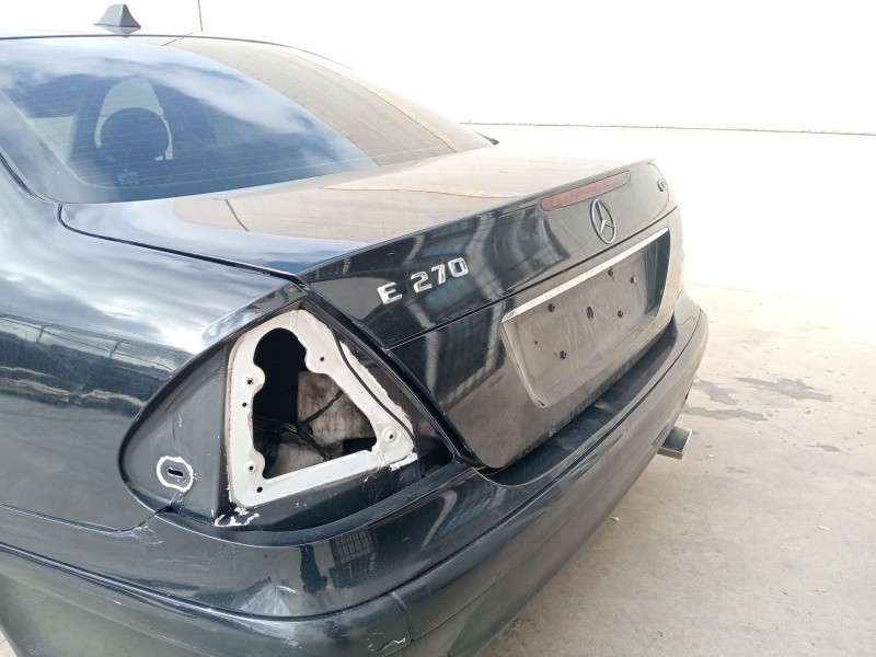 Recambio de porton trasero para mercedes-benz clase e (w211) e 220 cdi (211.006) referencia OEM IAM OM646.961  