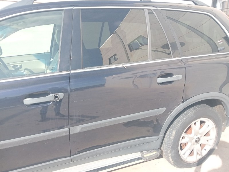 Recambio de puerta trasera izquierda para volvo xc90 d5 summum (7 asientos) referencia OEM IAM D5244T5  