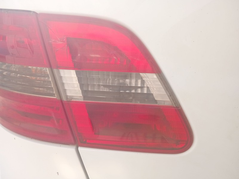 Recambio de piloto trasero izquierdo interior para mercedes-benz clase b sports tourer (w245) b 180 cdi (245.207) referencia OEM