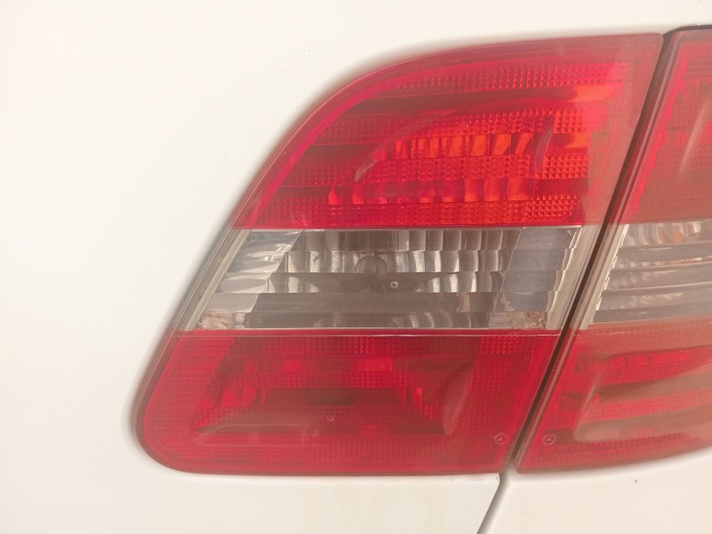 Recambio de piloto trasero derecho interior para mercedes-benz clase b sports tourer (w245) b 180 cdi (245.207) referencia OEM I