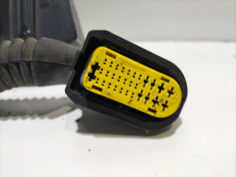 Recambio de puerta trasera izquierda para renault clio iv (bh_) 1.6 rs (bhj4, bhj6, bhmm) referencia OEM IAM 821134212R  