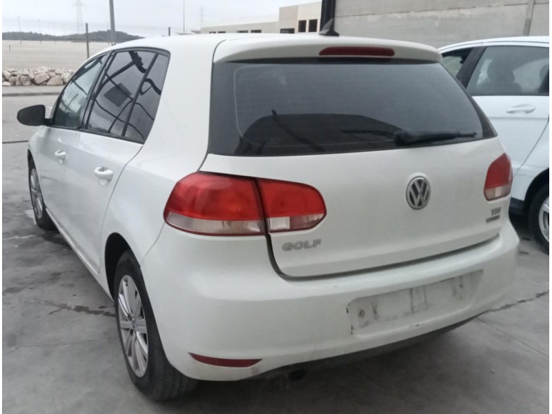 volkswagen golf vi (5k1) del año 2010