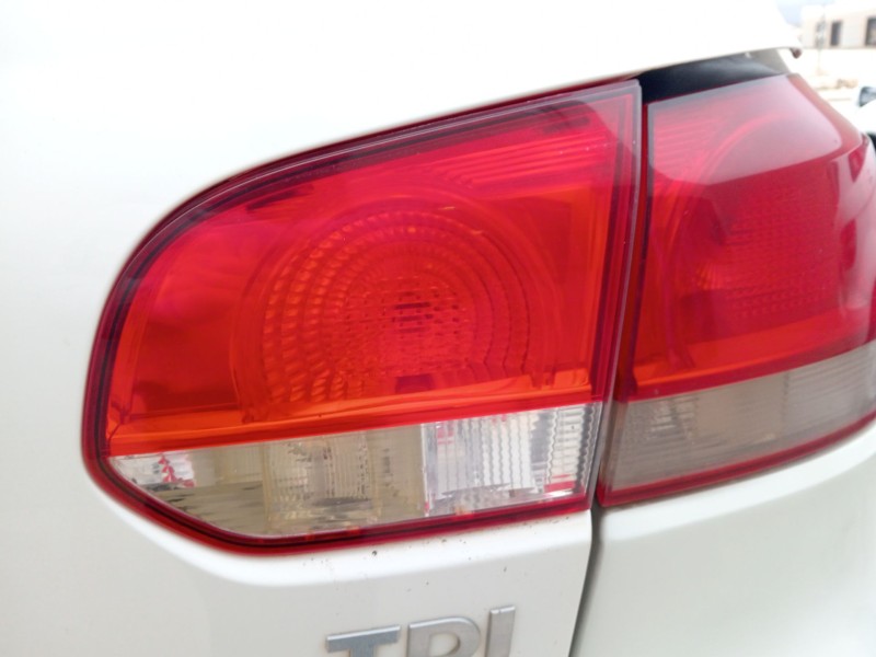 Recambio de piloto trasero derecho interior para volkswagen golf vi (5k1) 1.6 tdi referencia OEM IAM CAYC  