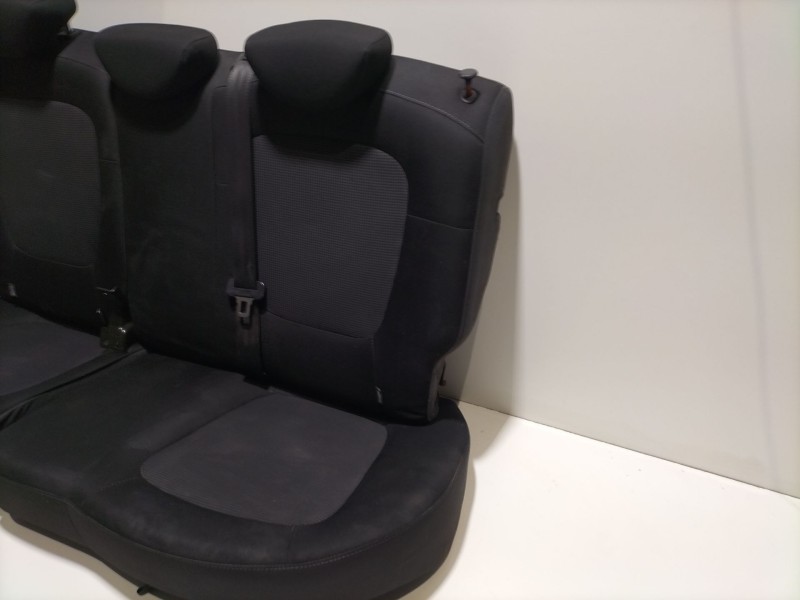 Recambio de juego asientos completo para hyundai i20 i (pb, pbt) 1.2 referencia OEM IAM negros  