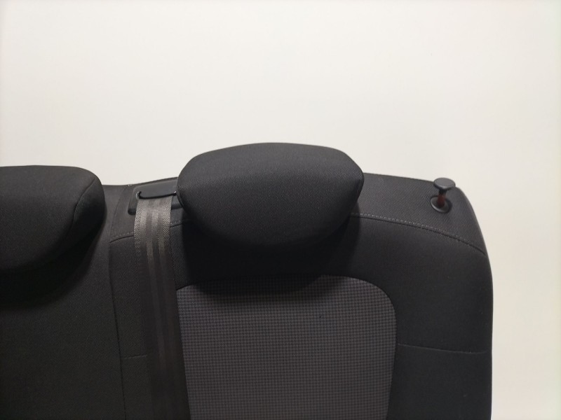 Recambio de juego asientos completo para hyundai i20 i (pb, pbt) 1.2 referencia OEM IAM negros  