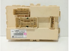 Recambio de caja reles / fusibles para hyundai i20 i (pb, pbt) 1.2 referencia OEM IAM 1J03012100620  