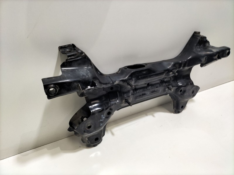 Recambio de puente delantero para hyundai i20 i (pb, pbt) 1.2 referencia OEM IAM 62400C8000  