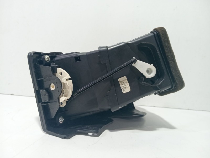 Recambio de rejilla aireadora para hyundai i20 i (pb, pbt) 1.2 referencia OEM IAM 974601J010  