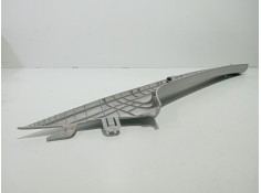 Recambio de moldura para hyundai i20 i (pb, pbt) 1.2 referencia OEM IAM 858101J000   2