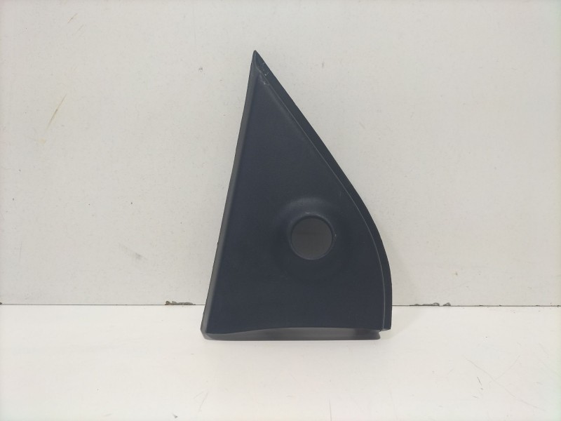 Recambio de moldura para hyundai i20 i (pb, pbt) 1.2 referencia OEM IAM 876511j010  