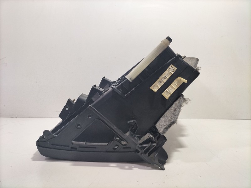 Recambio de guantera para hyundai i20 i (pb, pbt) 1.2 referencia OEM IAM 845211j000  