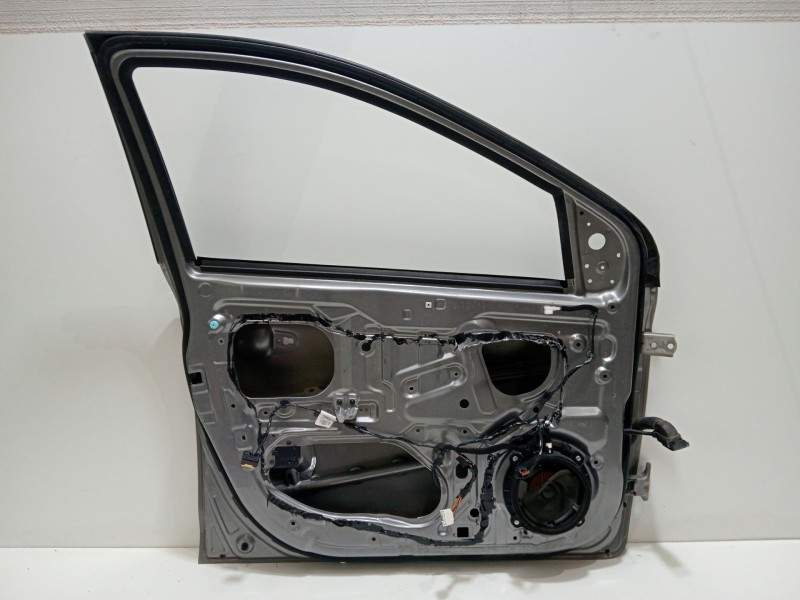 Recambio de puerta delantera izquierda para hyundai i20 i (pb, pbt) 1.2 referencia OEM IAM G4LA  