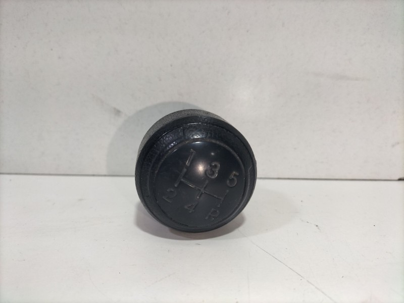 Recambio de pomo palanca cambio para hyundai i20 i (pb, pbt) 1.2 referencia OEM IAM G4LA  