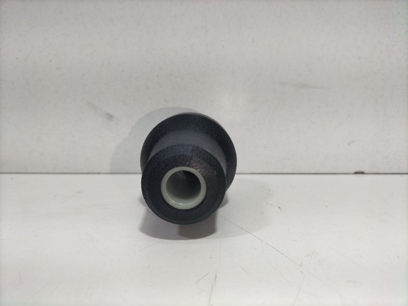 Recambio de pomo palanca cambio para hyundai i20 i (pb, pbt) 1.2 referencia OEM IAM G4LA  