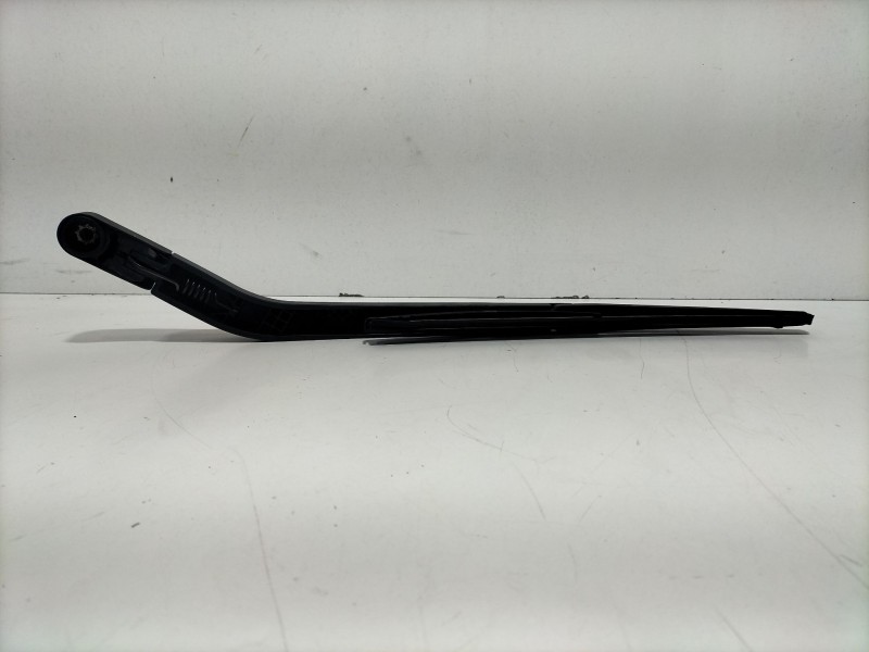 Recambio de brazo limpia trasero para hyundai i20 i (pb, pbt) 1.2 referencia OEM IAM G4LA  