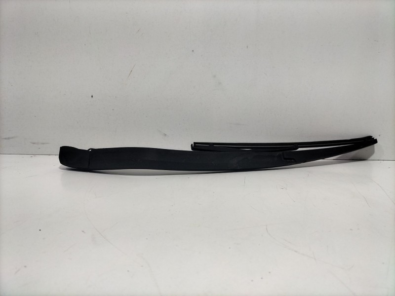 Recambio de brazo limpia trasero para hyundai i20 i (pb, pbt) 1.2 referencia OEM IAM G4LA  
