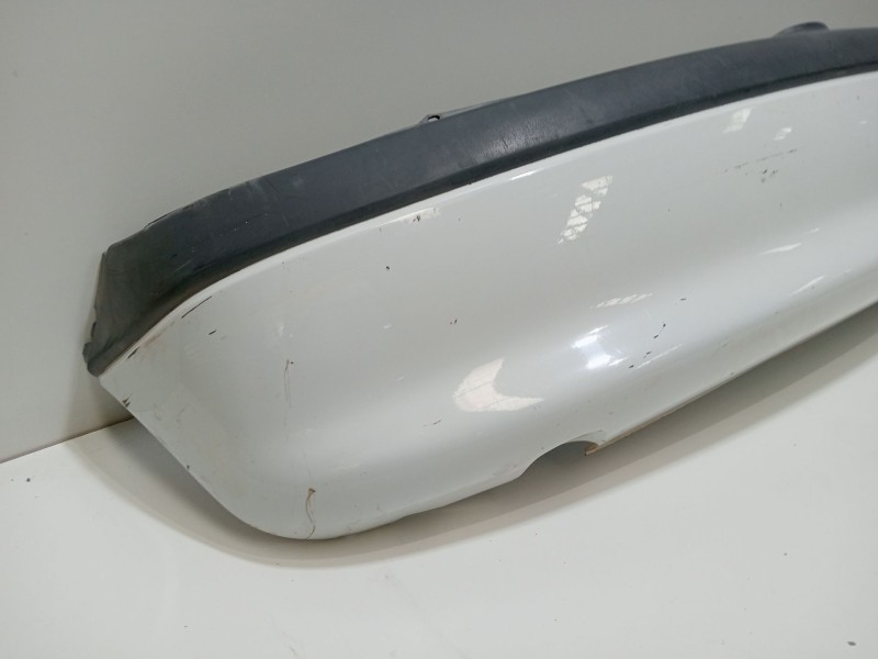 Recambio de paragolpes trasero para opel corsa b 1.2 16v cat (x 12 xe / lw4) referencia OEM IAM 90633011  