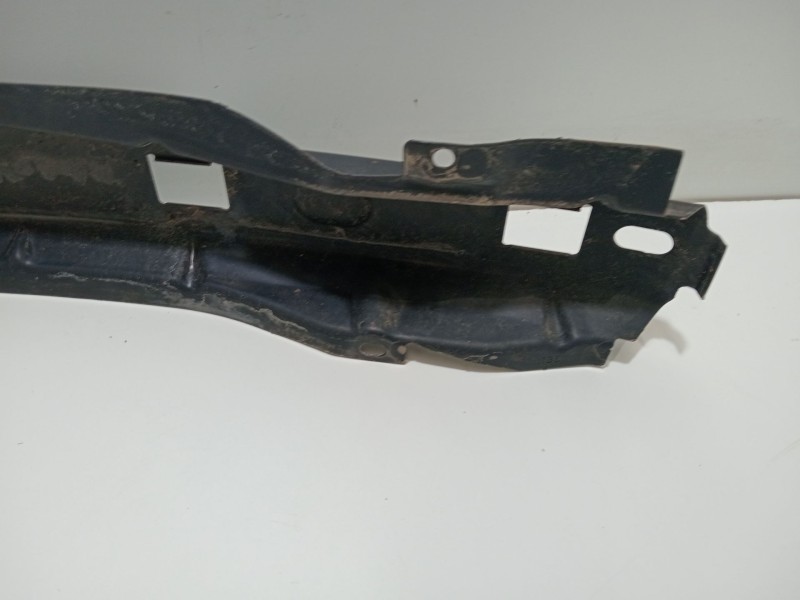 Recambio de refuerzo paragolpes trasero para opel corsa b 1.2 16v cat (x 12 xe / lw4) referencia OEM IAM X12XE  