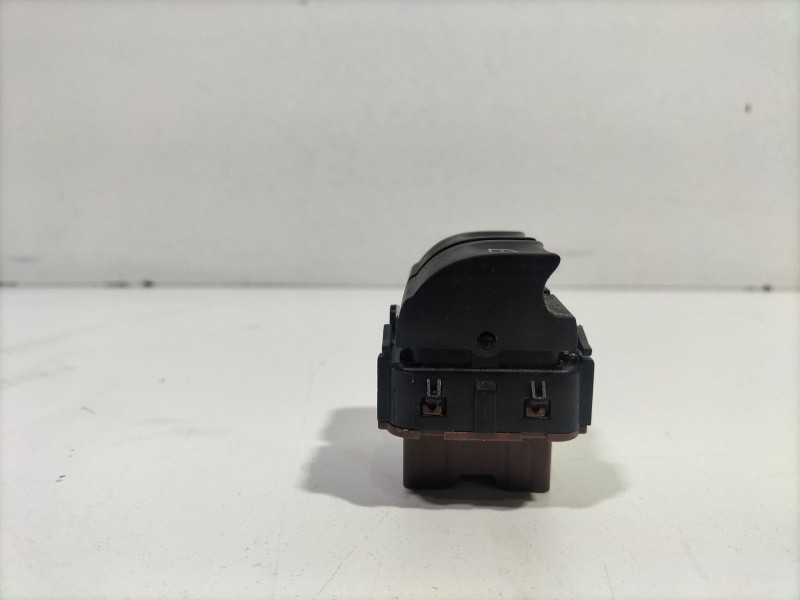 Recambio de mando elevalunas delantero izquierdo para renault clio iv (bh_) 1.6 rs (bhj4, bhj6, bhmm) referencia OEM IAM 2541133